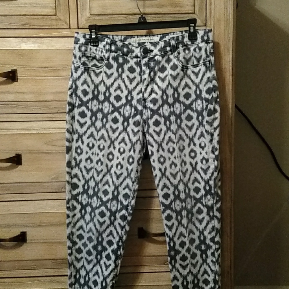 Capri jeans mint condition